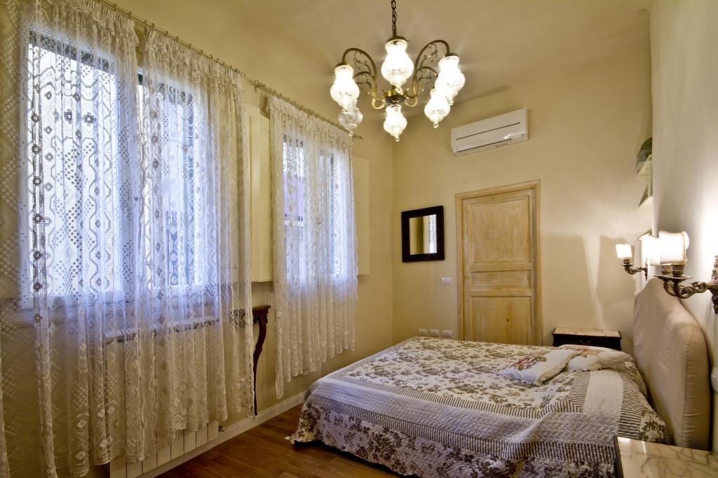 San Marco Apartment Florenz Zimmer foto